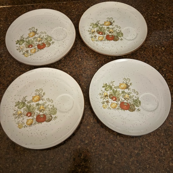 Vintage Inarco Japan Speckled Mushroom Vegetables Snack Plates - Picture 2 of 3